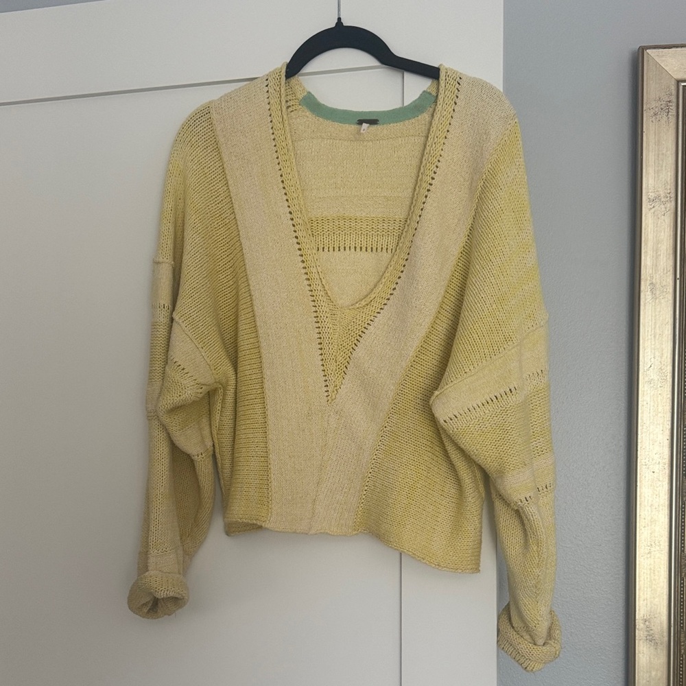 Free people S yellow knit sweater